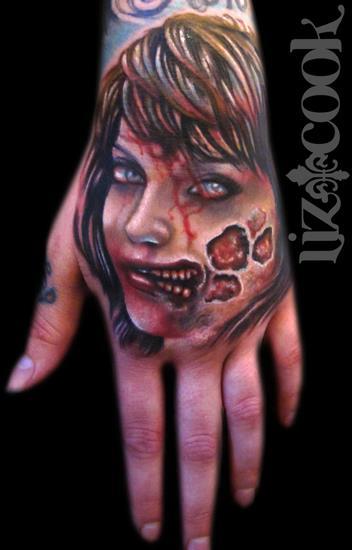 Liz Cook - Hannahs Horror Hand